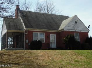 2216 Senseny Rd, Winchester, VA 22602