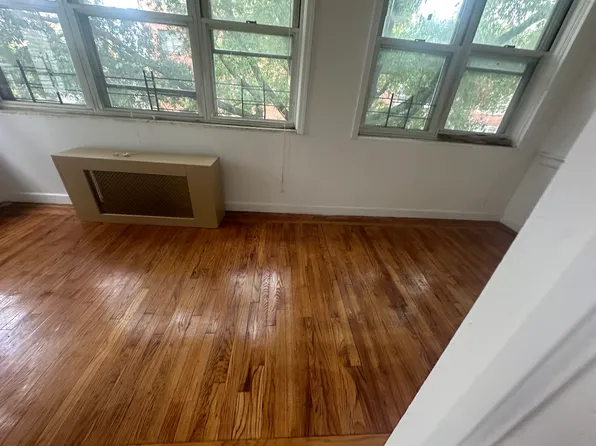 (undisclosed Address), Bronx, NY 10467