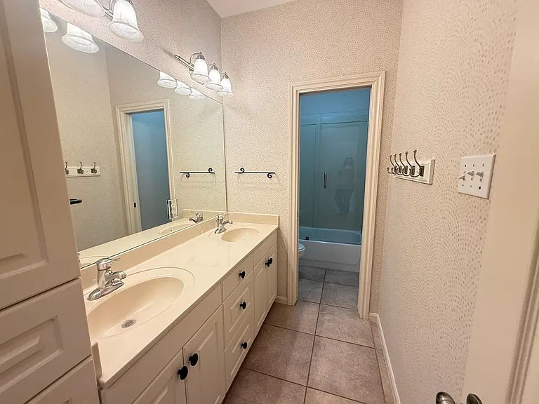 12780 Capricornus Dr — Photo 28