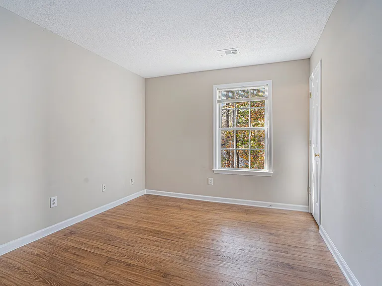 2894 Regent Walk Dr — Photo 21