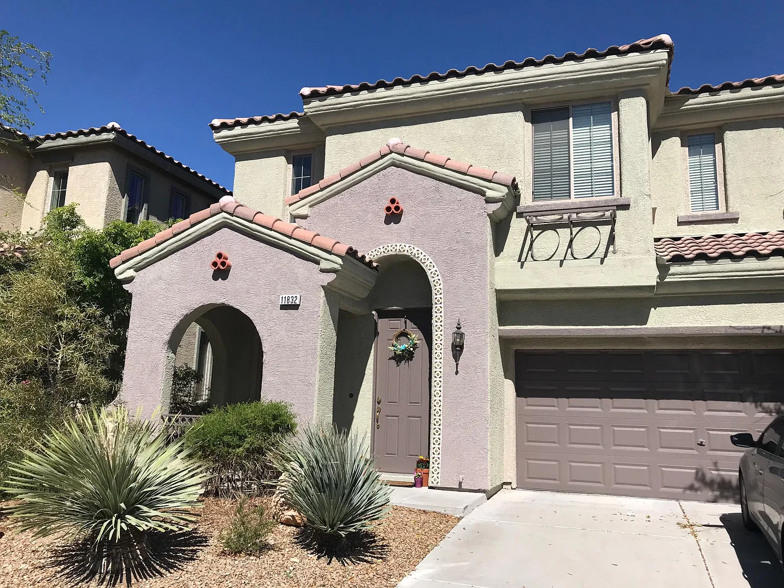 3 bed, 1947 sqft, $2,495 — Photo 1