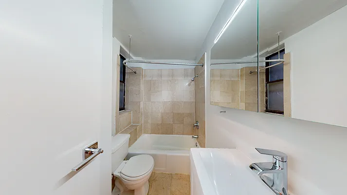 Rented by Bond New York | media 21