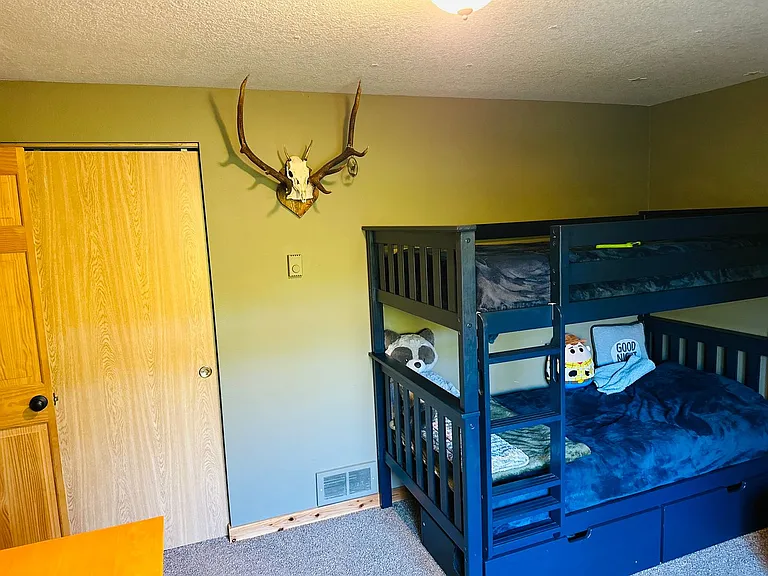 128 Bunting Dr — Photo 22