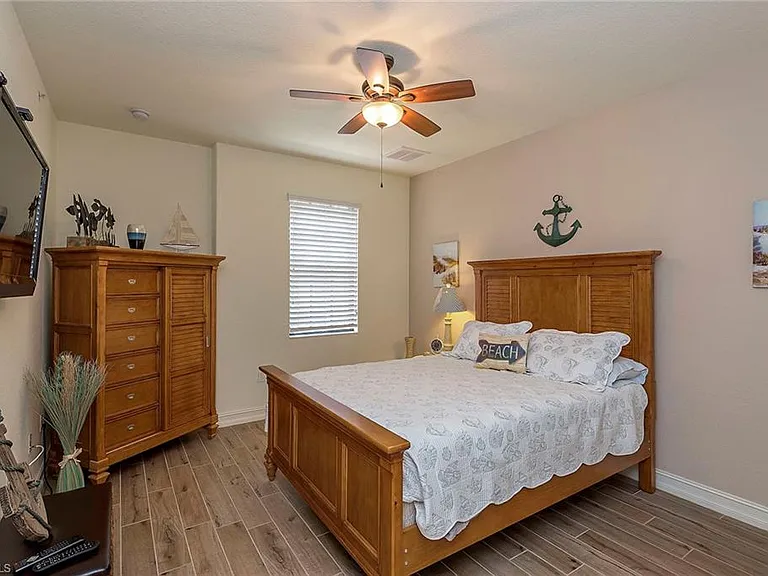 9102 Capistrano St S #723 — Photo 10