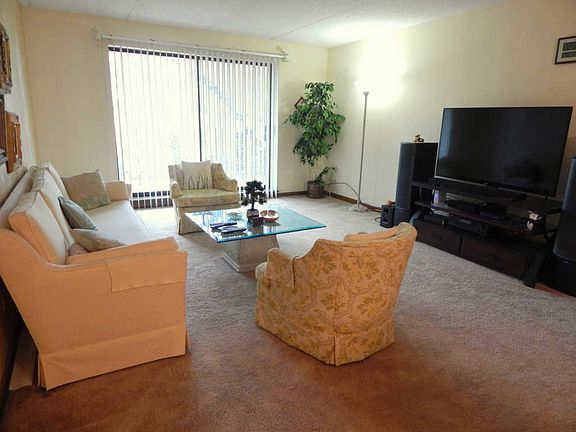 3rd image of 9357 Landings Ln Unit 104