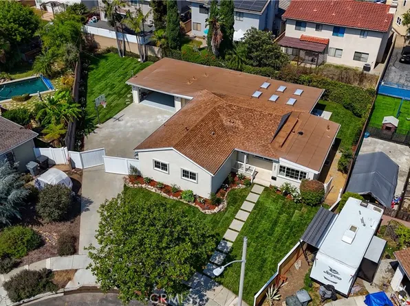 18001 Avis Ave, Torrance, CA 90504