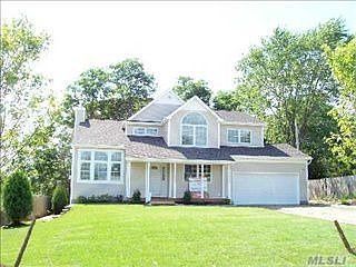 1st image of 3 Franklin Dr