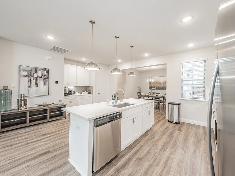 9713 Thorncrown Ln — Photo 9