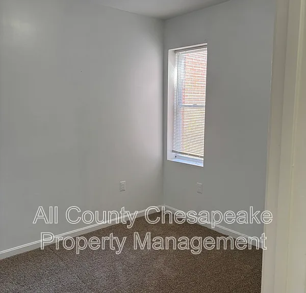 2023 W Lanvale St — Photo 12