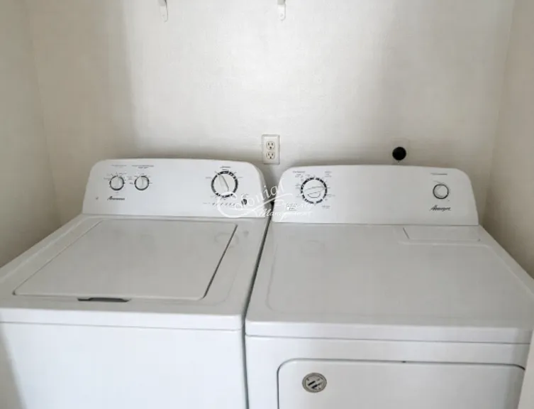 1111 Horizon Dr #D — Photo 7