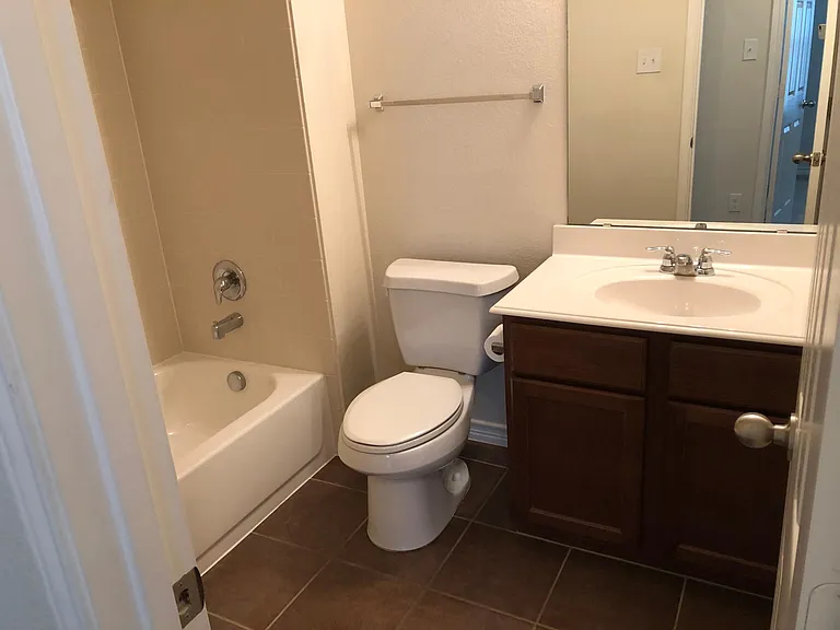 1212 Villa Paloma Blvd — Photo 14