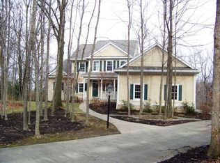 8124 Woodbridge Ct, Springboro, OH 45066