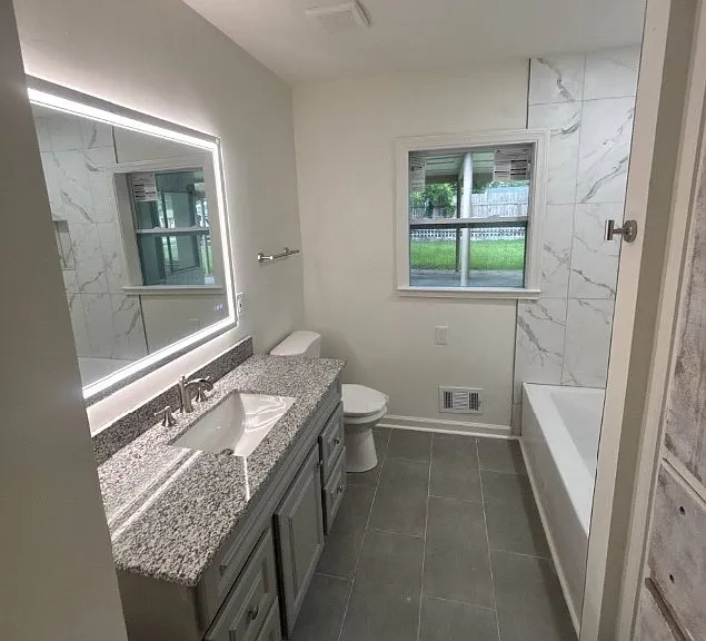 3393 Clairmont Rd — Photo 9
