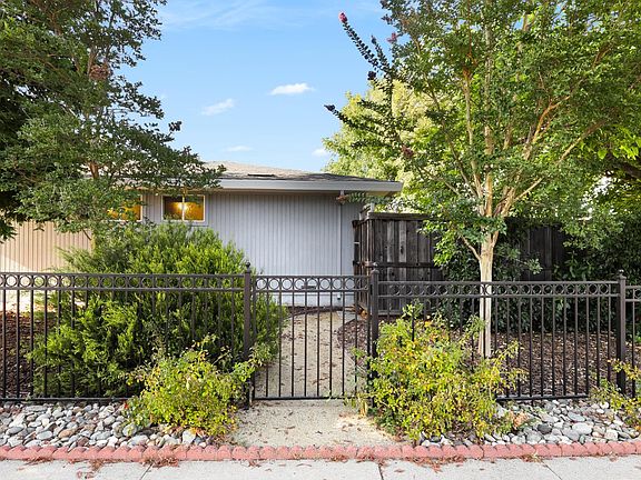 2nd image of 6841 Shalimar Way