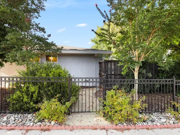 6841 Shalimar Way, Citrus Heights, CA 95621