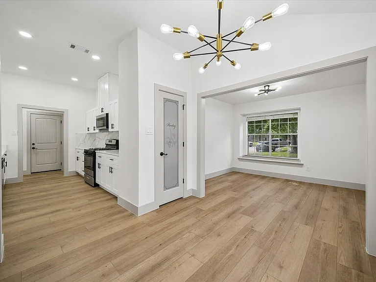 9214 Grandview Park Dr — Photo 13