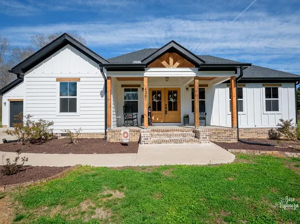 4361 Mitchell Bridge Rd NE, Dalton, GA 30721