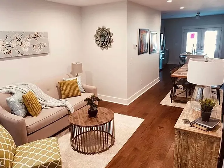 5309 Wickliff St — Photo 10
