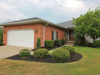 21 Hampton Hill Dr, Williamsville, NY, 14221