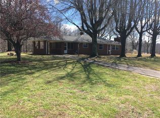 1111 McCoy Rd, Reidsville, NC 27320