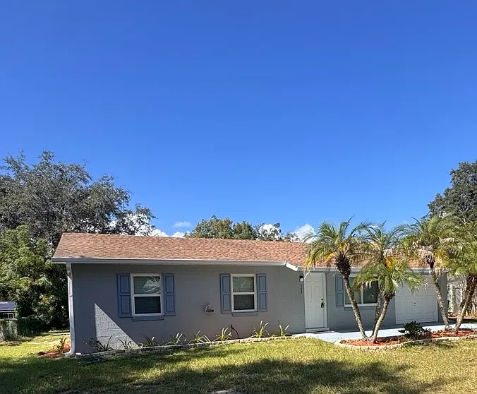 3 bed, 1050 sqft, $1,850 — Photo 2