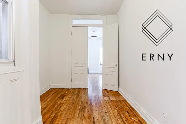 Rented by ERNY LLC | media 28