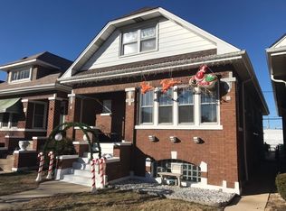 5324 W Dakin St #1, Chicago, IL 60641