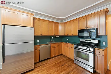 Rented by Brick Real Estate