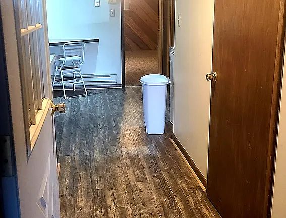 Entry way from garage into kitchen