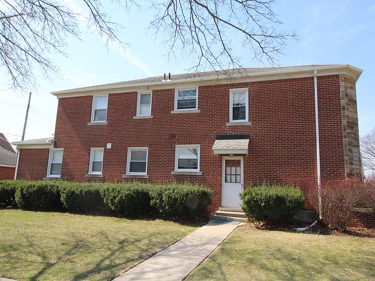 10425 S Morrow Cir #2 — Photo 2