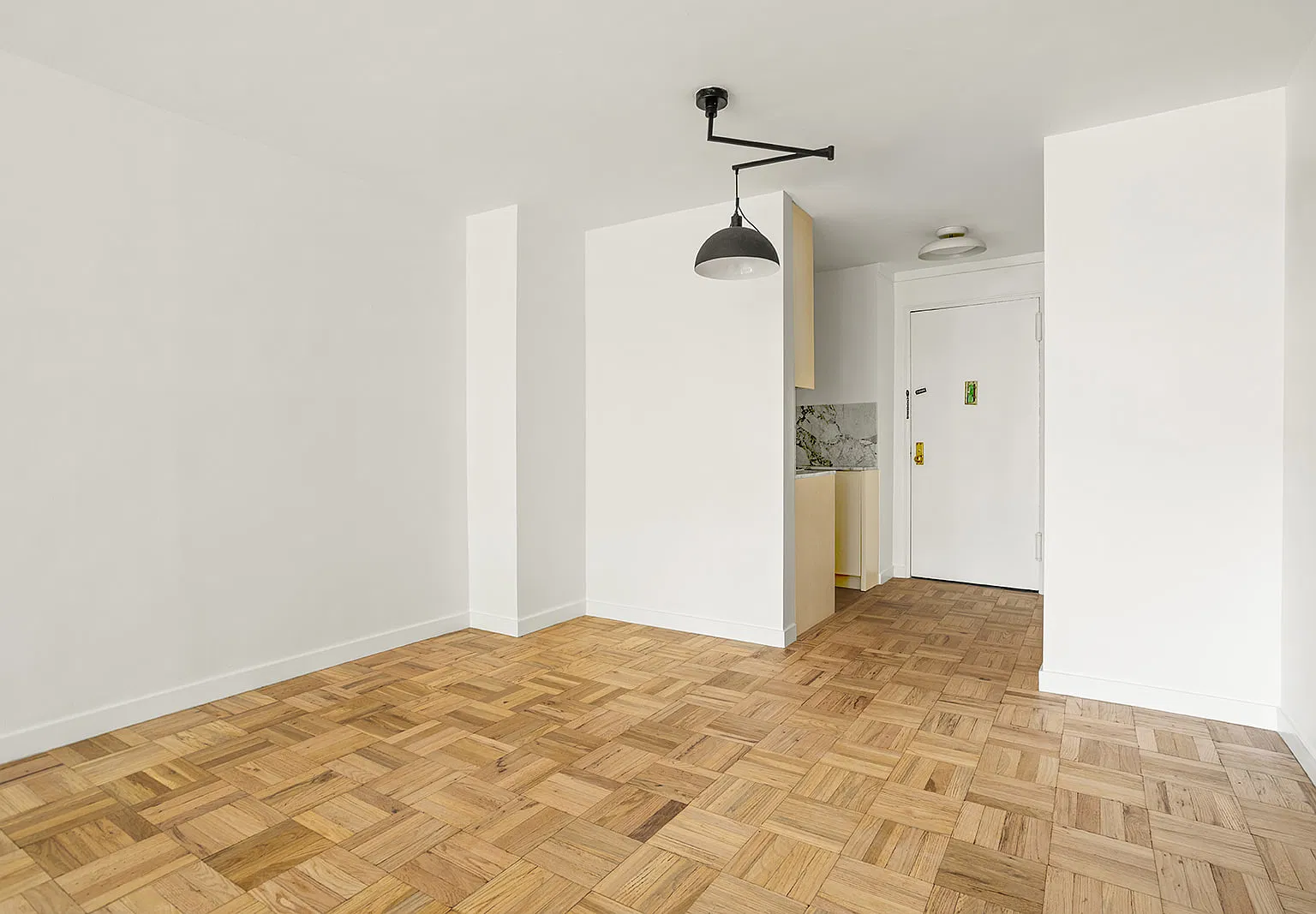 61 Jane Street — Photo 4
