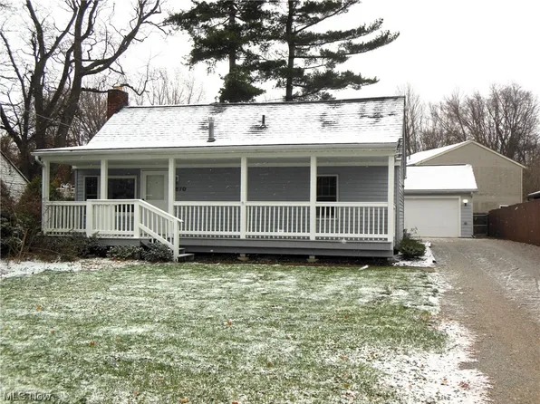 6870 Claymoor Ave, Madison, OH 44057