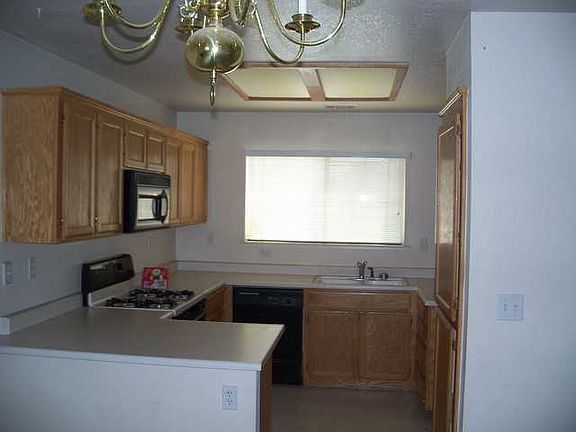 5th image of 1902 Flatboat St