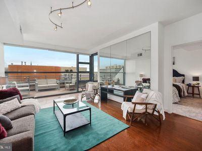 1117 10th St NW APT 1102, Washington, DC, 20001