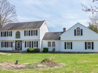 25 Stonegate Dr, Southbury, CT 06488