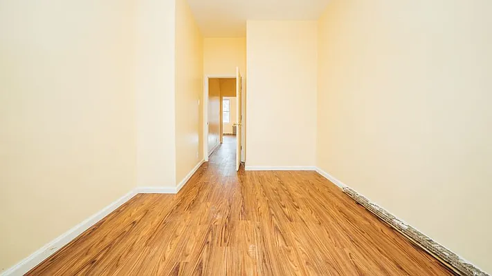 Rented by Nooklyn NYC LLC | media 30