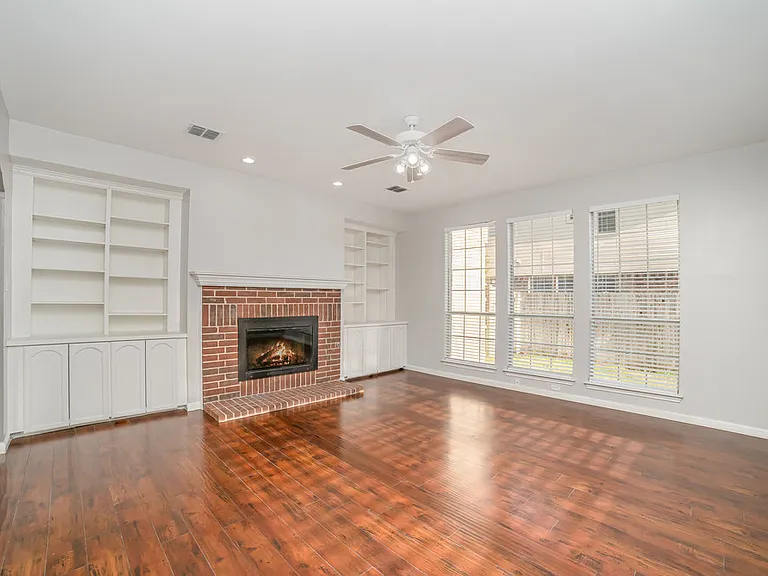 1908 Wood Crest Dr — Photo 13