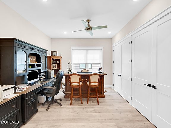 5th image of 49 Pasture Drive