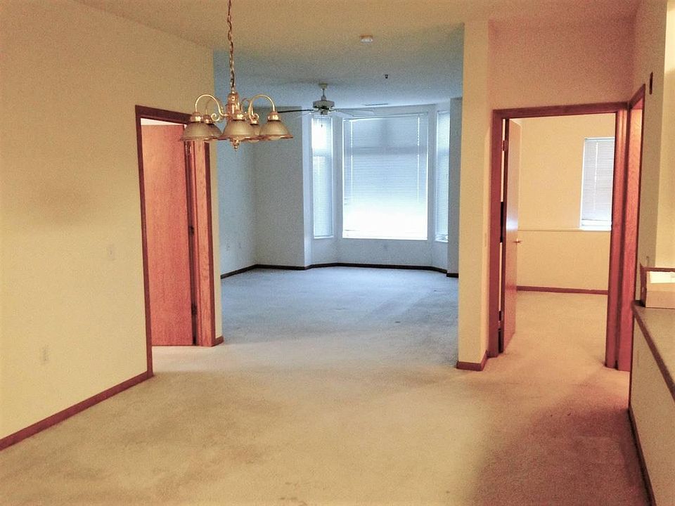 1st image of 301 Harbour Town Dr APT 217