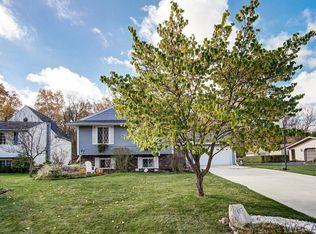 1577 Loch Loman Way, Lima, OH