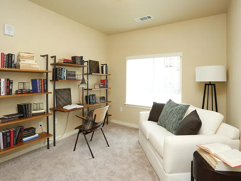 9003 Vista West Dr — Photo 5