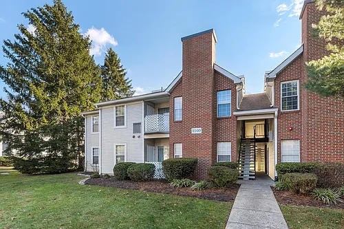 1102 Diamond Dr Photo 1