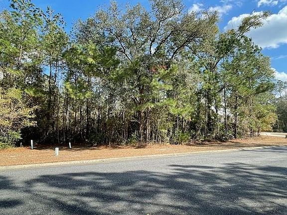 3rd image of 84 Marsh Creek Blvd