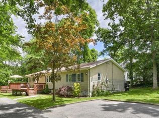 155 Pocahontas Path, Lincoln Park, NJ