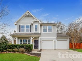704 Rocky Grove Gln, York, SC 29745