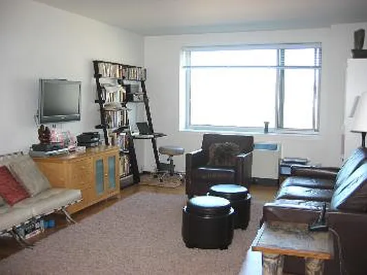 Rented by Corcoran | media 5