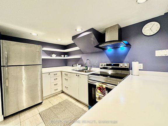 4th image of 1196 Avenue Rd #Basement