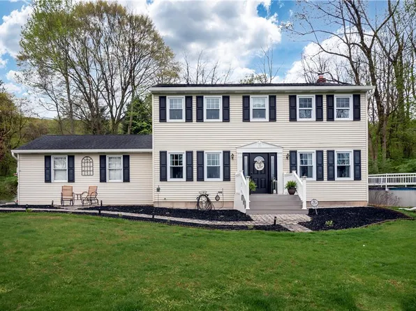 2678 Quincy Ave, Bethlehem, PA 18015