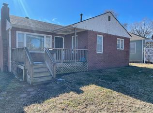 1401 Yuma St, Manhattan, KS 66502