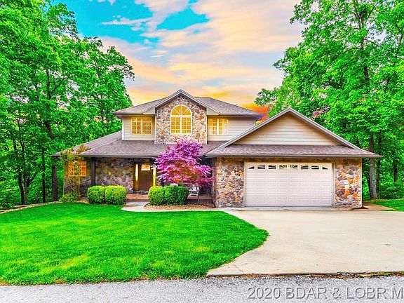 2nd image of 457 Foxhead Shores Dr